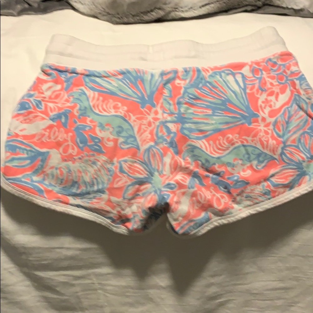 Patterned shorts - Picture 2 of 2